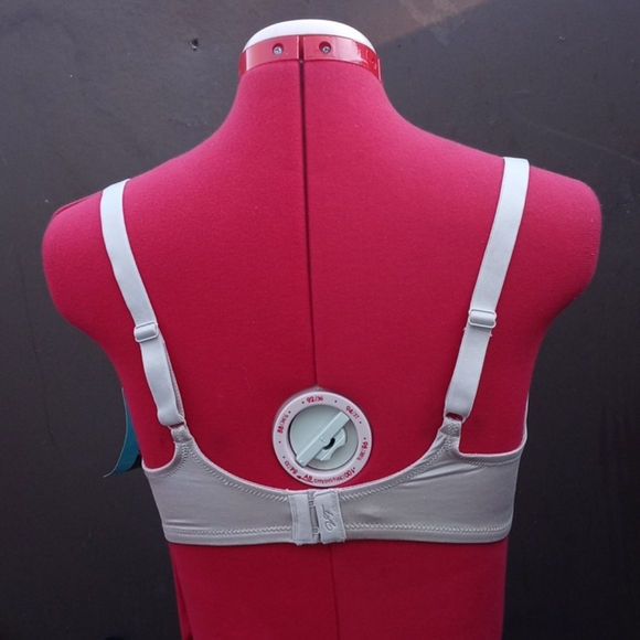 Vanity Fair Tailored Full Coverage Bra Sz 34D - Picture 4 of 7